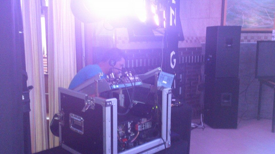 FIESTA PRIVADA EN EL BAR LA ESTACION ANDAVIAS(ZAMORA)2014