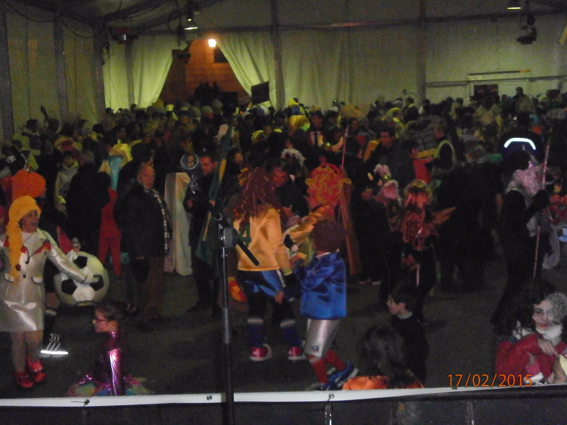 FIESTAS DE CARNAVALES CARPA PLAZA MAYOR DE(ZAMORA)2015